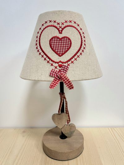 Petite lampe à cœurs – Image 2