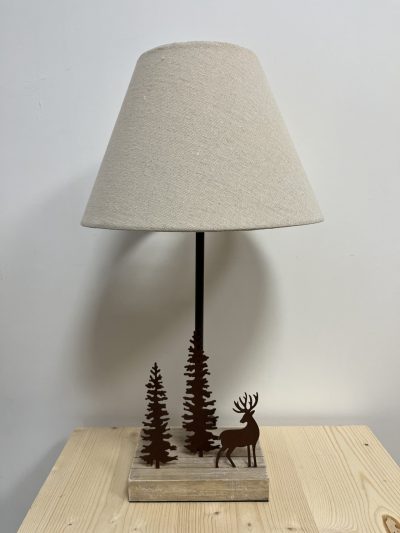 Lampe en bois avec son cerf – Image 2